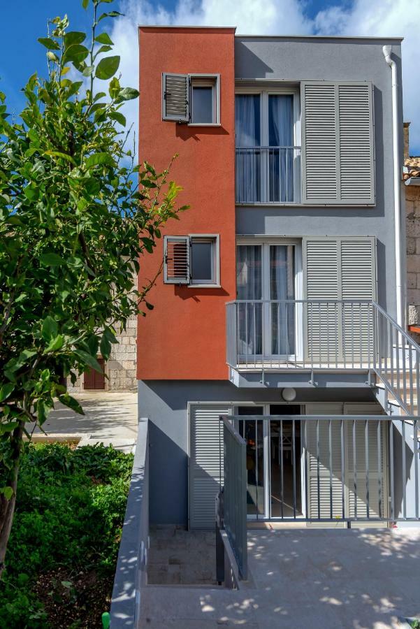 Villa Kala Komiža Exterior foto