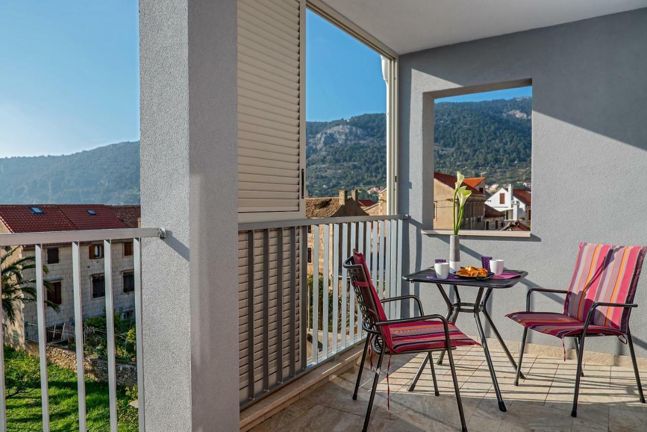 Villa Kala Komiža Exterior foto